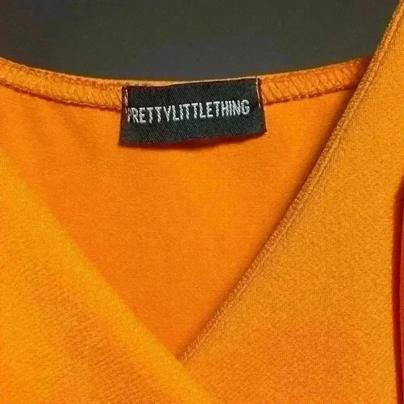 PrettyLittleThing Lauriell Bright Orange Wrap Front Crepe Midi Dress Size Small - Picture 3 of 10